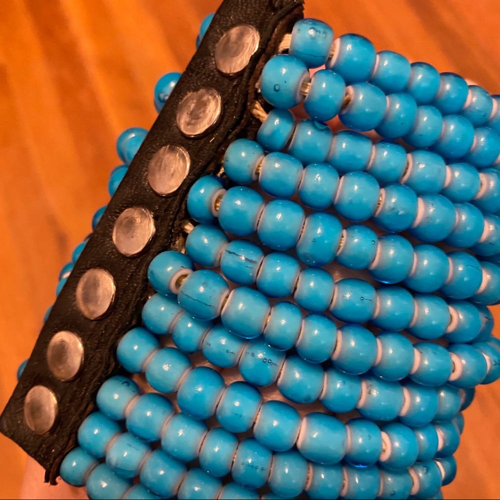 *RARE* PAMELA LOVE BLUE GLASS BEAD 12 STRAND CUFF - Picture 8 of 12